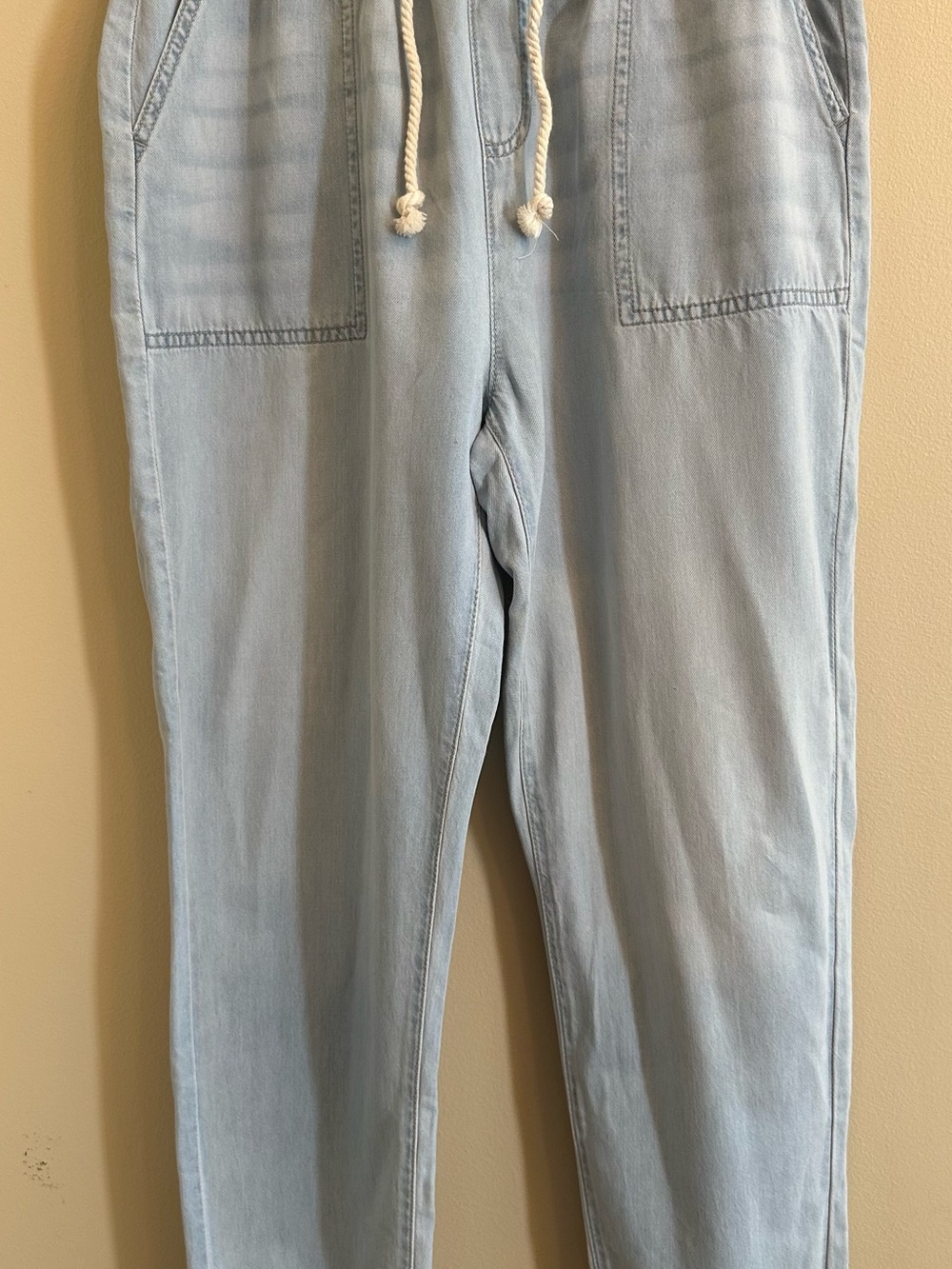 Jogger Jeans-RE generation by Celebrity Pink-Small